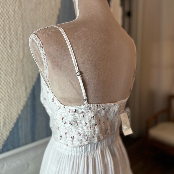 NWT Aeropostale White Floral CottageCore Bralette - Picture 8 of 11